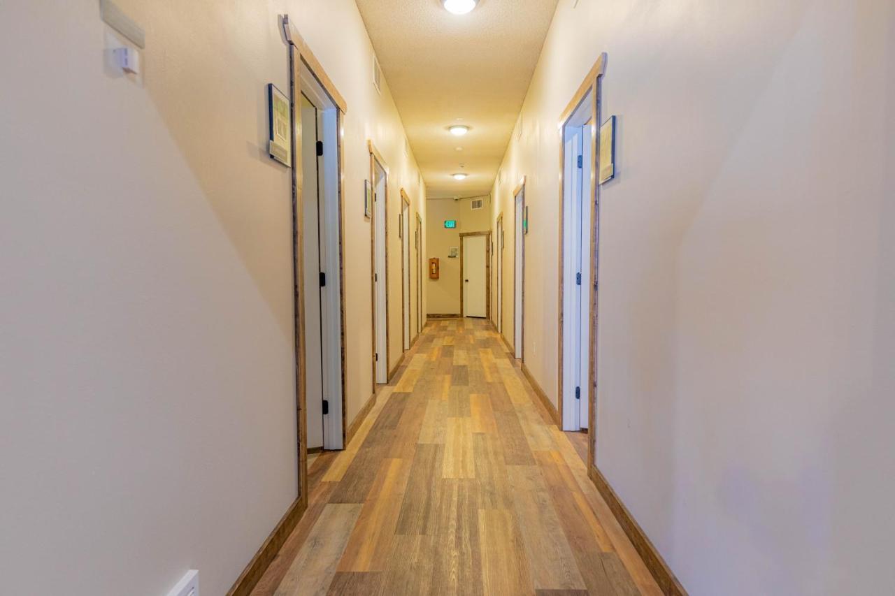 Pintler'S Portal Hostel Анаконда Экстерьер фото